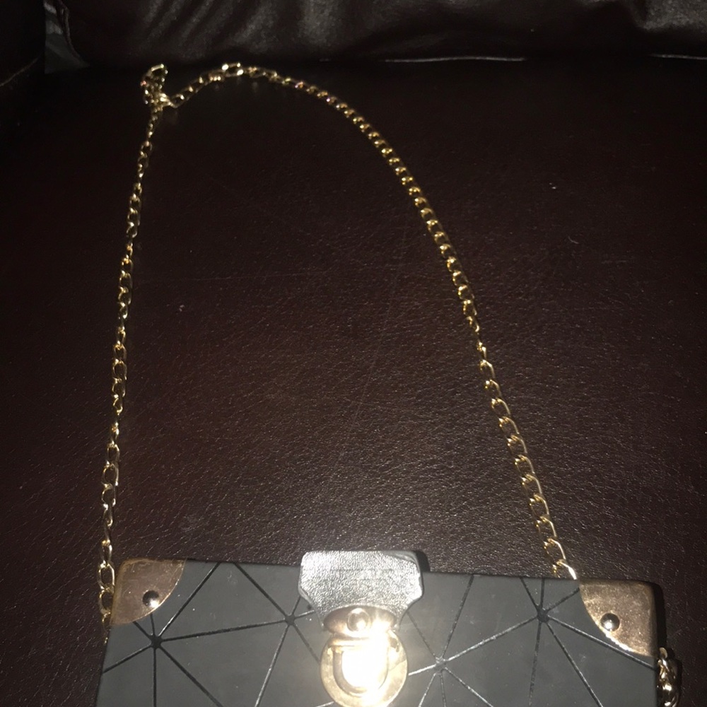 Purse - Picture 2 of 2